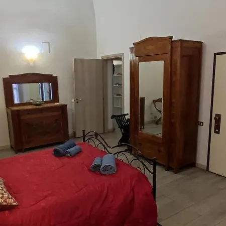 Very Apartment, By Shops, Bars, Restaurants * Bari
