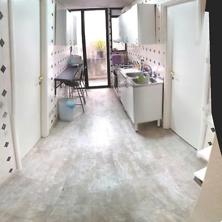 Very Central Flats By Shops Restaurants Διαμέρισμα *