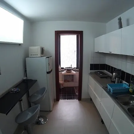 Very Central Flats By Shops Restaurants * Μπάρι